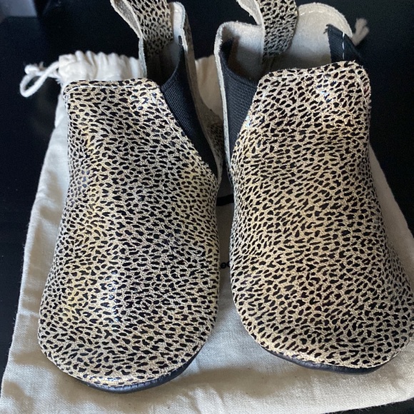 New Freshly Picked Metallic Leopard Mini-Sole Chelsea Toddler Boot Sz 6 - Picture 2 of 6